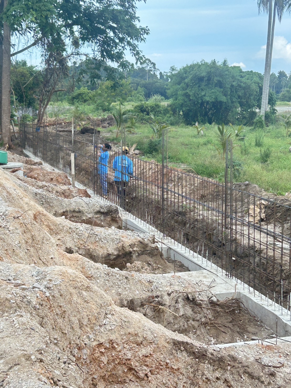 งานกำแพงกันดิน </br>ขนอม