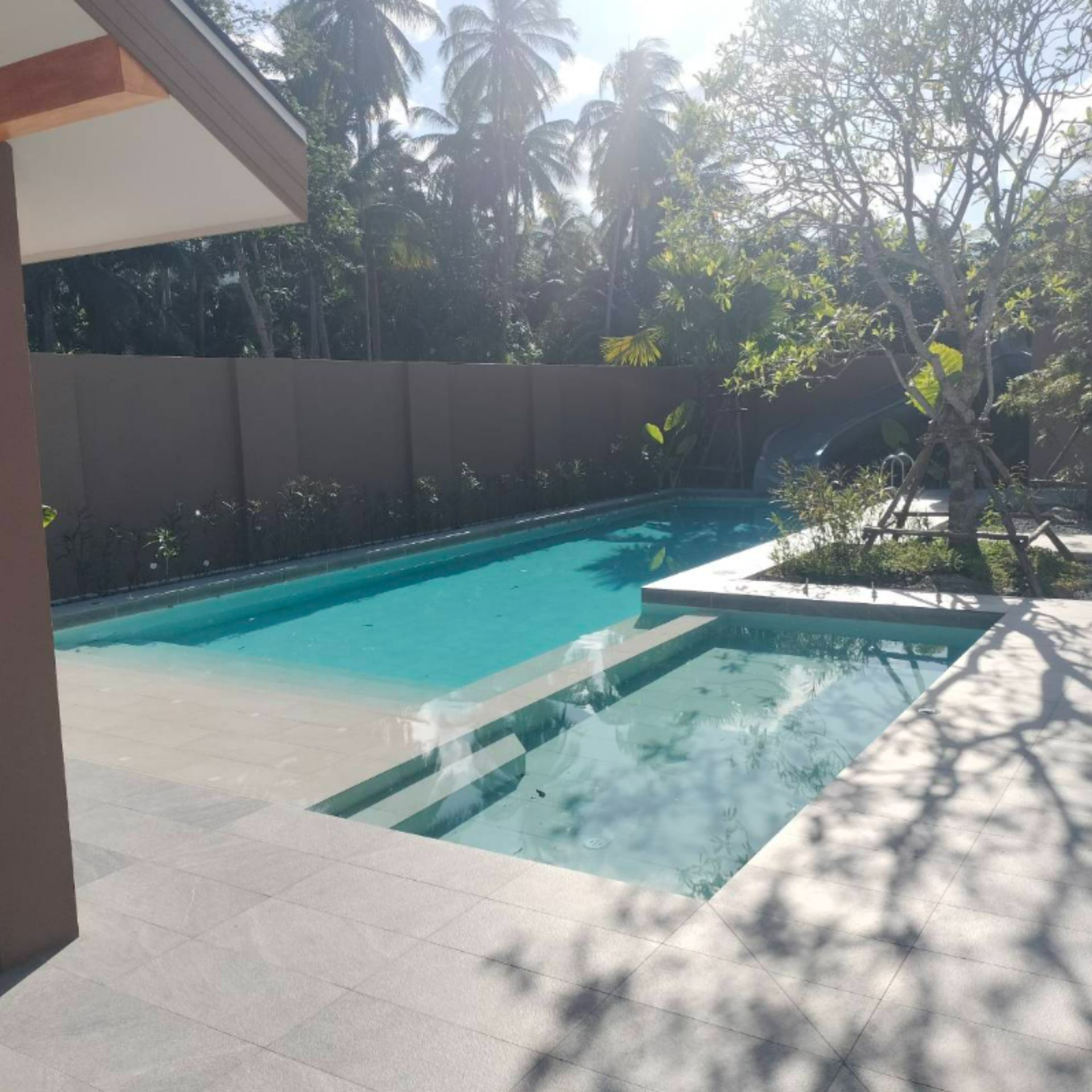 รับทำสระว่ายน้ำ ออกแบบสระว่ายน้ำ Swimming Pool