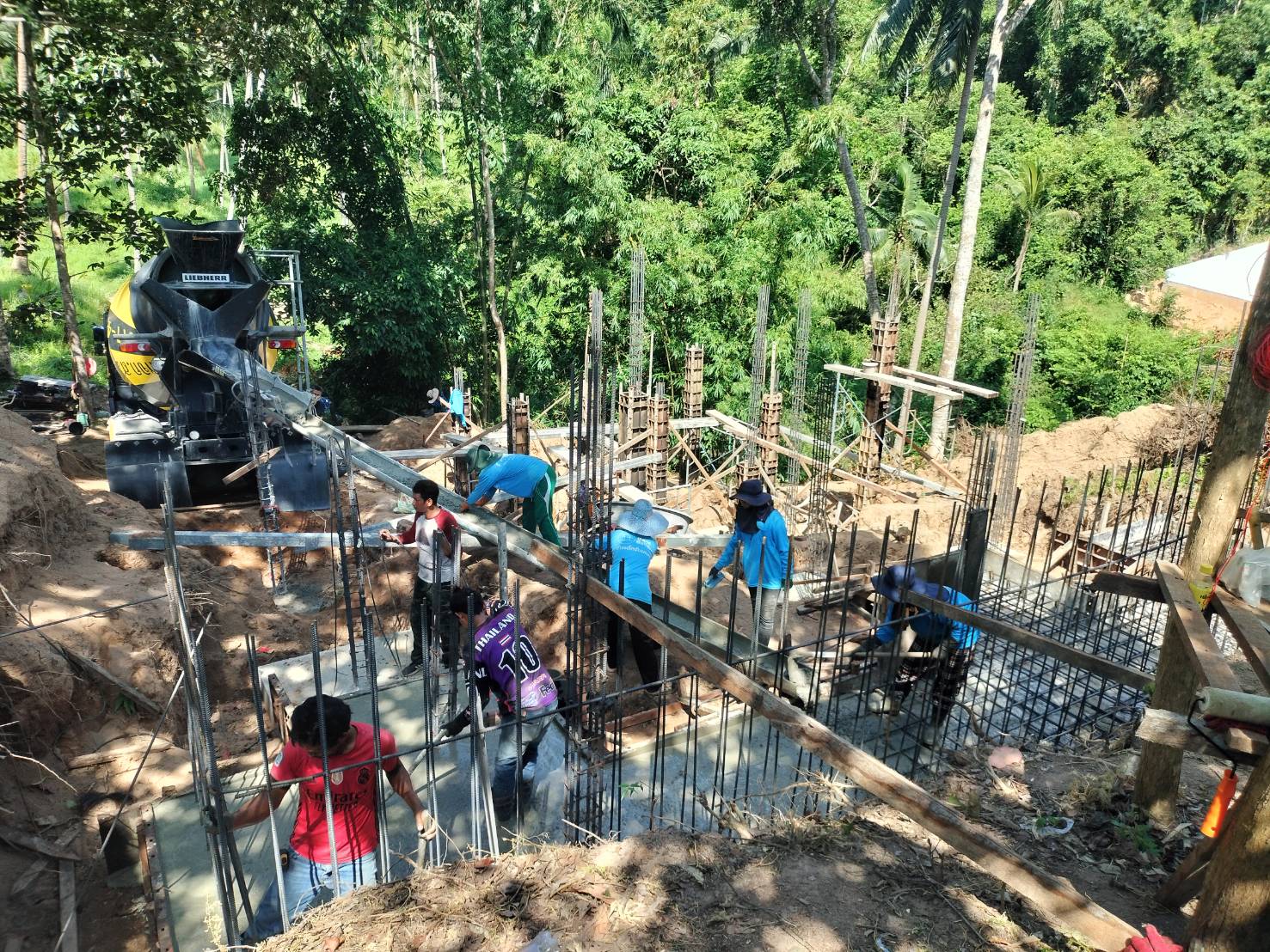 บ้าน คสล. สูง 2 ชั้น พร้อมสระน้ำ </br>เกาะสมุย