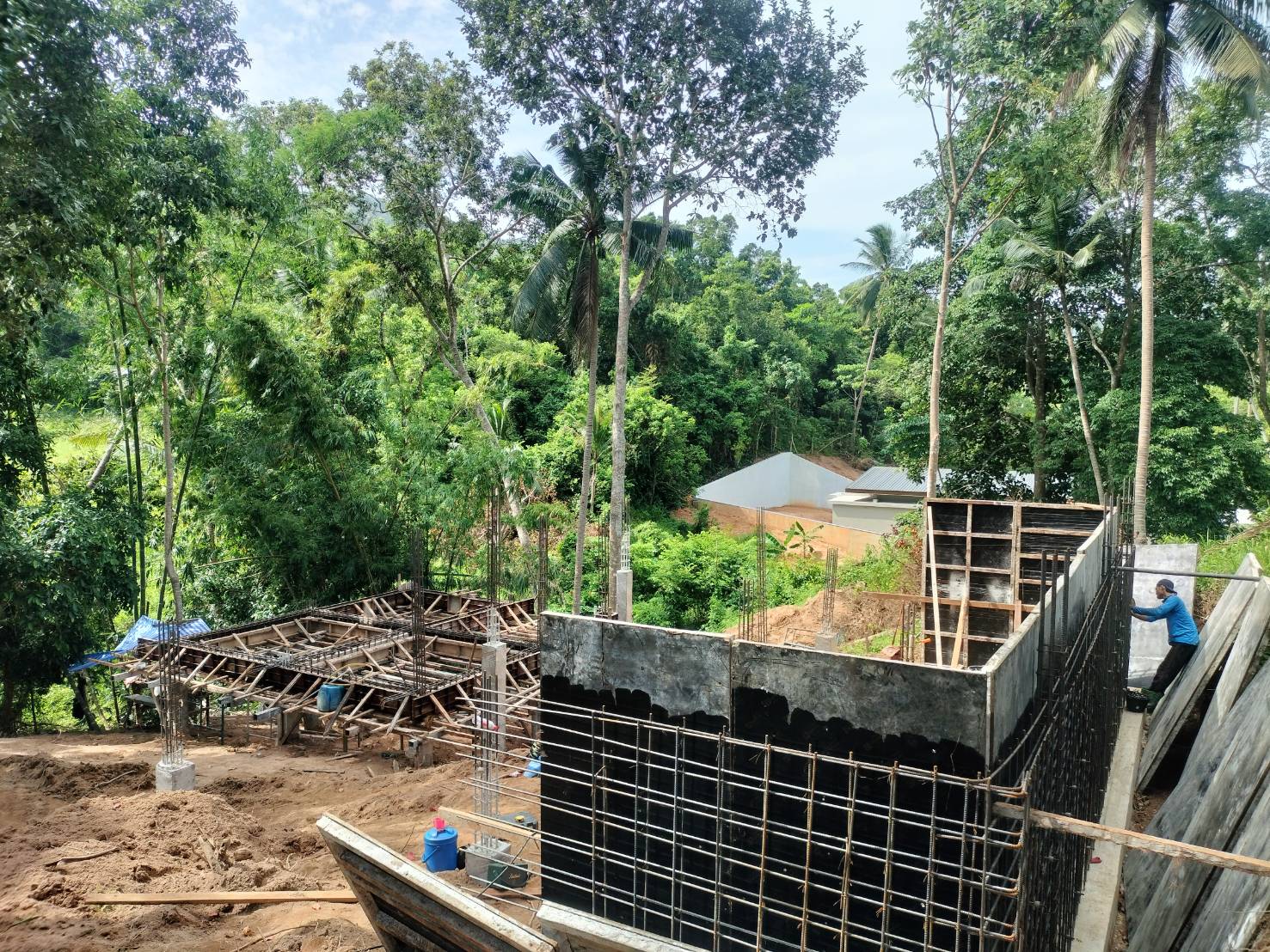 บ้าน คสล. สูง 2 ชั้น พร้อมสระน้ำ </br>เกาะสมุย