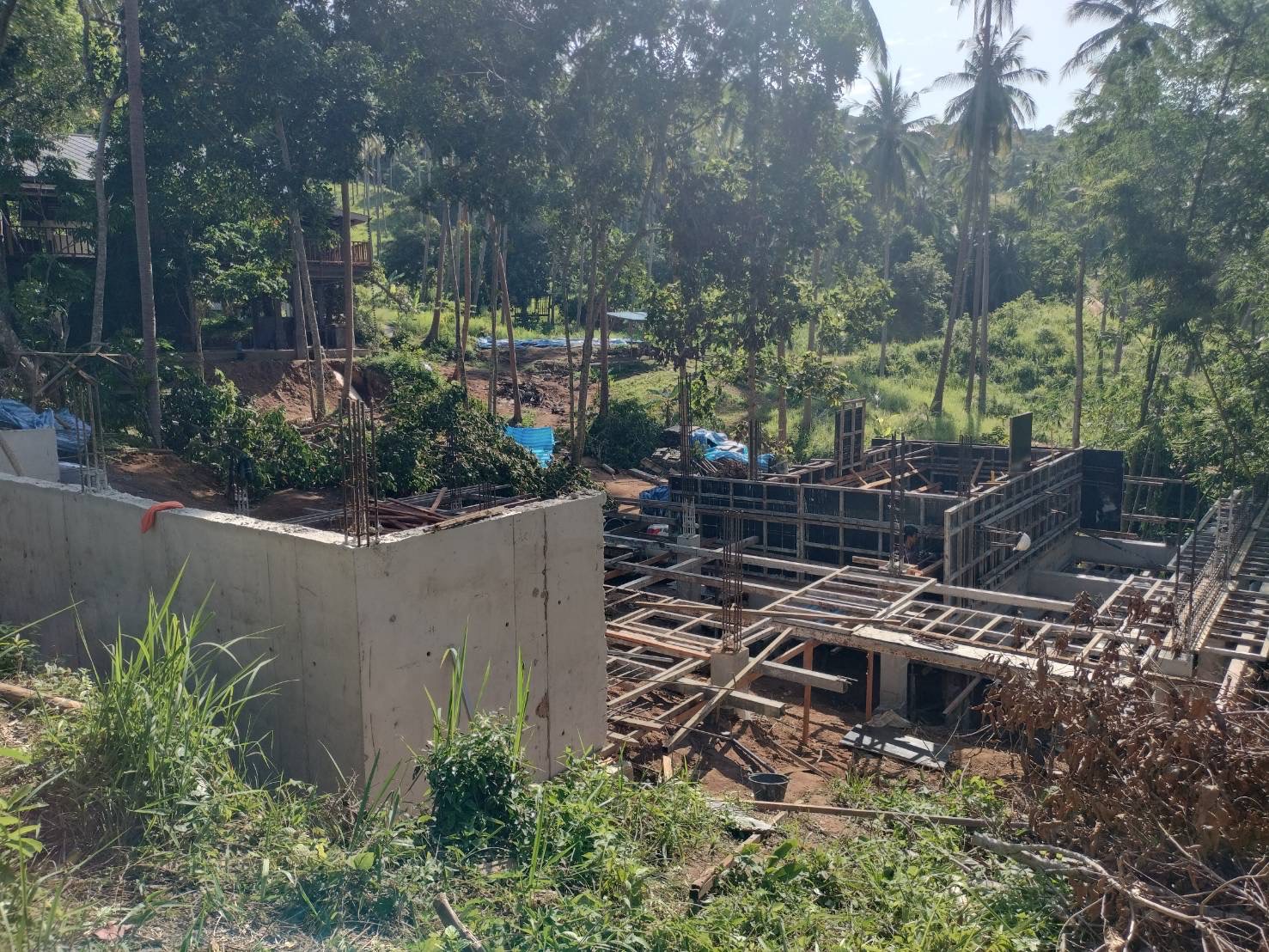 บ้าน คสล. สูง 2 ชั้น พร้อมสระน้ำ </br>เกาะสมุย