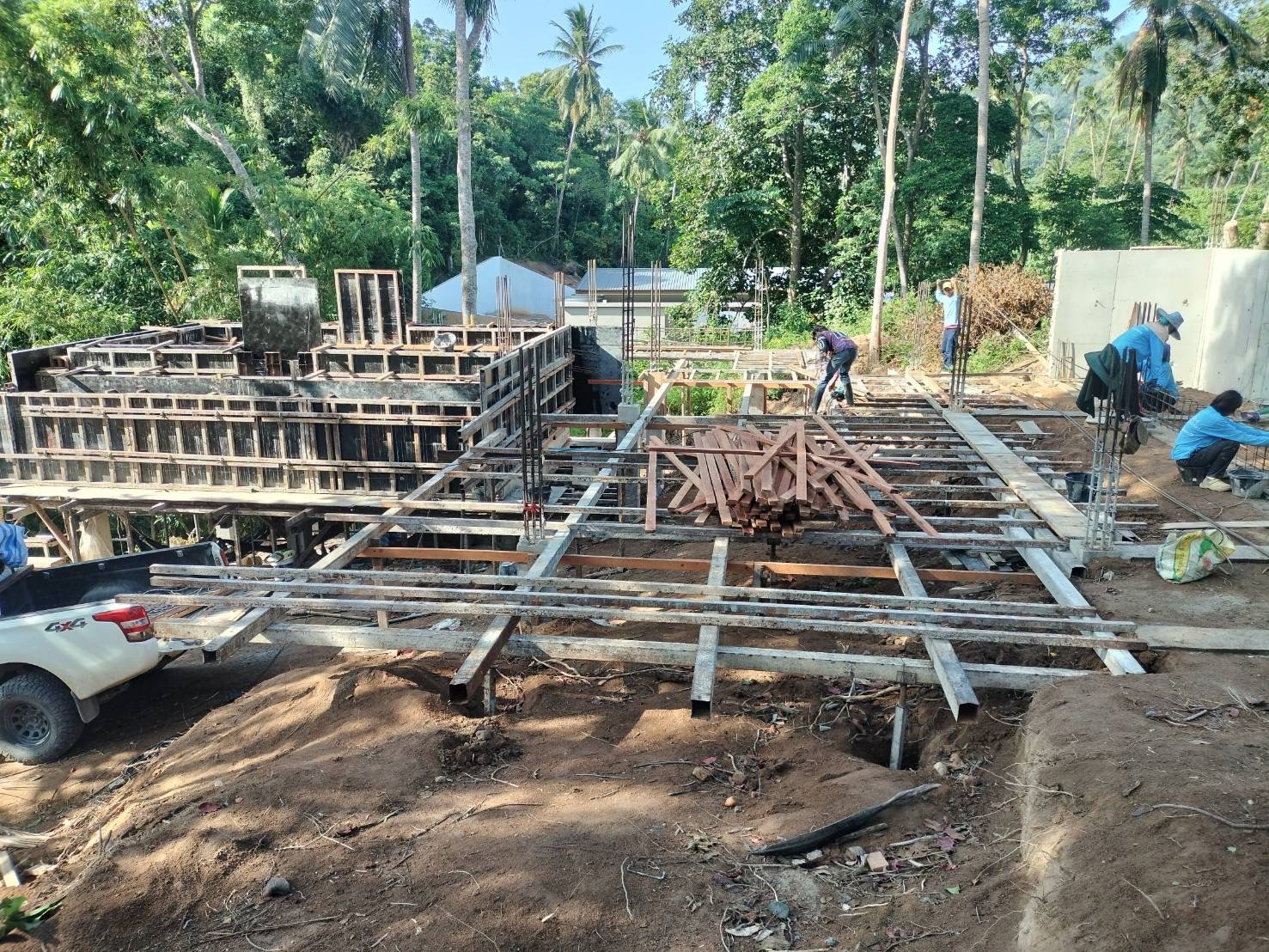 บ้าน คสล. สูง 2 ชั้น พร้อมสระน้ำ </br>เกาะสมุย