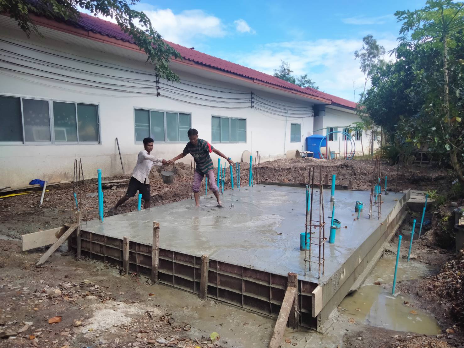 โครงการก่อสร้างห้องน้ำแยกชาย-หญิง ศพด. จงถนอม ม.2 ต.ขนอม