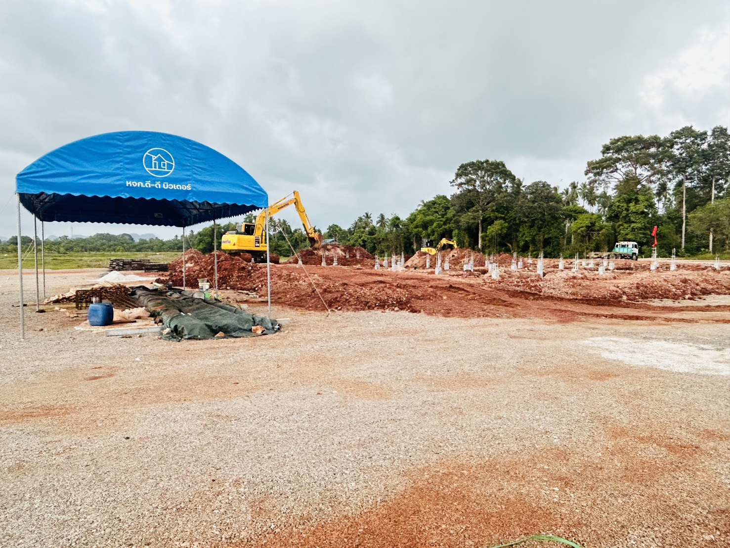 บ้าน ค.ส.ล 1 ชั้น พร้อมสระว่ายน้ำ ขนอม