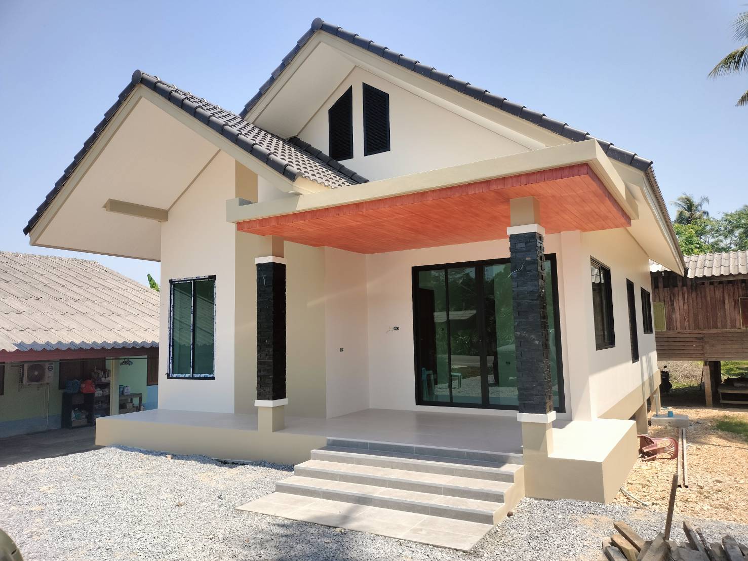 บ้านพัก คสล 1 ชั้น  k.กนกลดา  พัทลุง